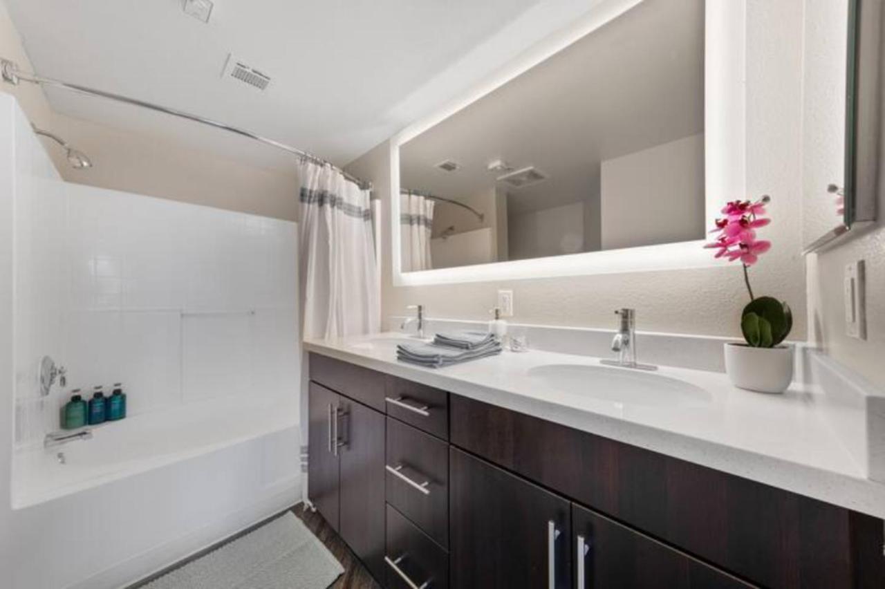 Blue Topaz Retreat - Spacious 3Br Gorgeous City Views Лос-Анджелес Екстер'єр фото